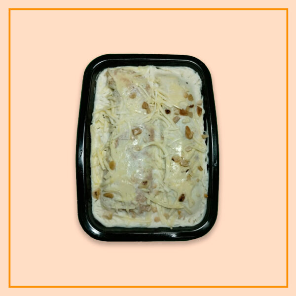 Panqueca de Espinafre com Ricota e Nozes ao Molho Bechamel